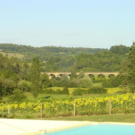 Domaine Du Champ De L'Hoste Hotel Larzac Buitenkant foto